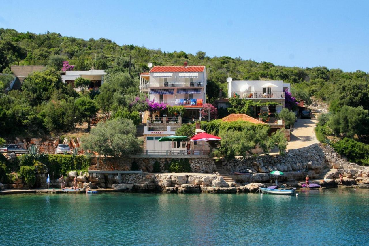 Apartment Zarace - Gdinj 4598A Dış mekan fotoğraf