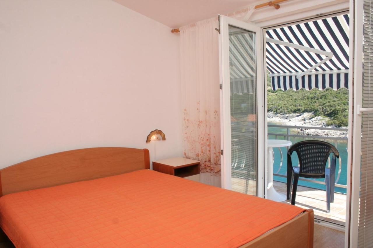 Apartment Zarace - Gdinj 4598A Dış mekan fotoğraf