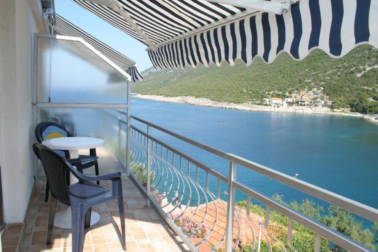 Apartment Zarace - Gdinj 4598A Dış mekan fotoğraf